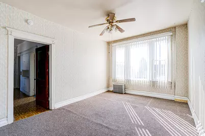 2345 S Central Avenue, Cicero, IL 60804 - Photo 15