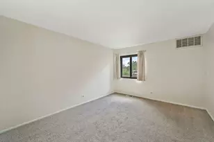 4 Mason St, Bensenville, IL 60106 - Photo 9