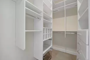101 W Superior St, Chicago, IL 60654 - Photo 9