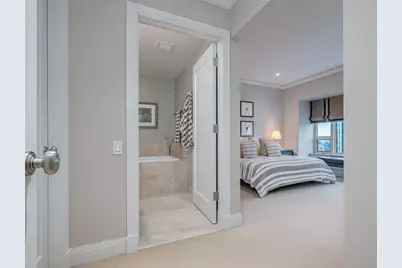 800 N Michigan Avenue #3403, Chicago, IL 60611 - Photo 21