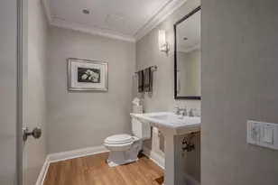 800 N Michigan Ave, Chicago, IL 60611 - Photo 5