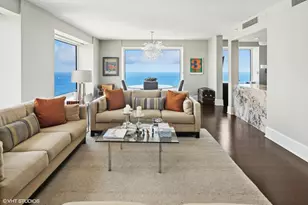 161 E Chicago Ave, Chicago, IL 60611 - Photo 5