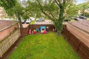 5754 N Christiana Ave, Chicago, IL 60659 - Photo 29