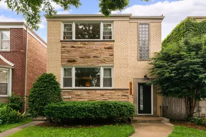 5754 N Christiana Avenue, Chicago, IL 60659 - Photo 1