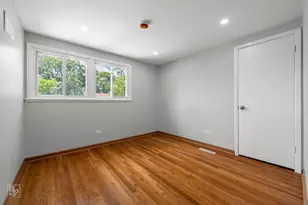 14825 Parkside Ave, Oak Forest, IL 60452 - Photo 5
