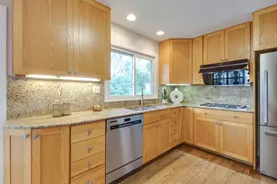 670 Indian Hill Rd, Deerfield, IL 60015 - Photo 11