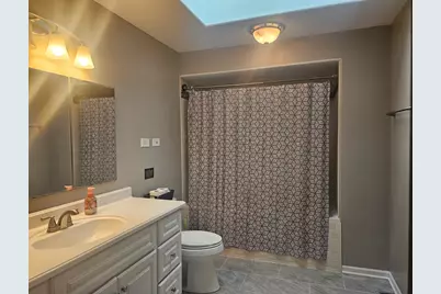 5S334 Stewart Drive, Naperville, IL 60563 - Photo 9