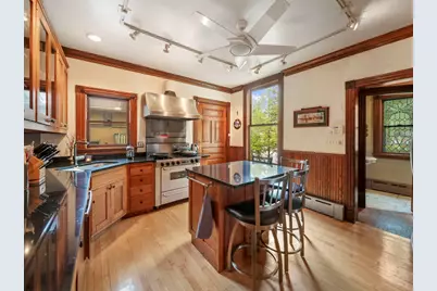 201 Wesley Avenue, Oak Park, IL 60302 - Photo 9
