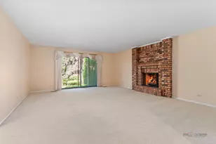 3875 S Mission Hills Rd, Northbrook, IL 60062 - Photo 7