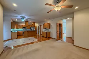 2903 Wynstone Dr, Champaign, IL 61822 - Photo 15