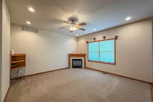 2903 Wynstone Dr, Champaign, IL 61822 - Photo 49