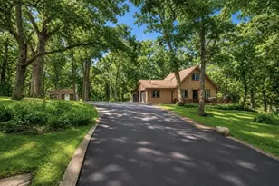 304 Wild Cherry Dr, Dixon, IL 61021 - Photo 33