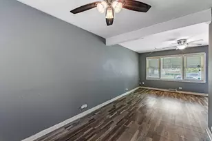 939 Bellwood Ave, Bellwood, IL 60104 - Photo 7