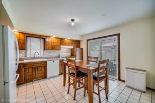 15306 Narcissus Ct, Orland Park, IL 60462 - Photo 7