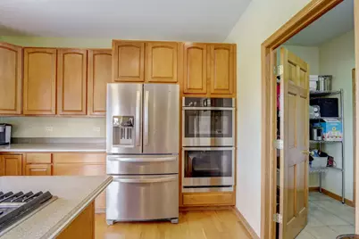 1807 Ballina Lane, McHenry, IL 60050 - Photo 7