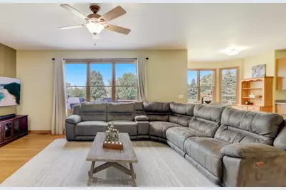 1807 Ballina Lane, McHenry, IL 60050 - Photo 3