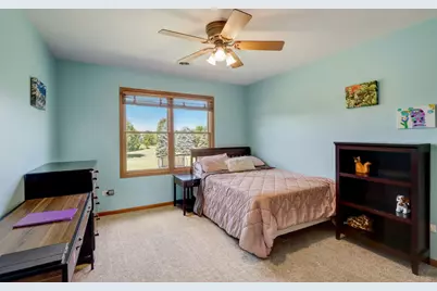 1807 Ballina Lane, McHenry, IL 60050 - Photo 17