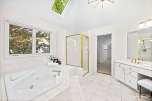 1096 Reddington Dr, Aurora, IL 60502 - Photo 33