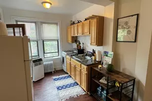 639 W Roscoe St, Chicago, IL 60657 - Photo 5