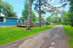 1750 Moonglow Rd, Centralia, IL 62801 - Photo 11