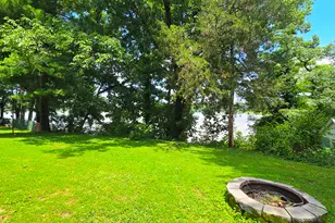 1750 Moonglow Rd, Centralia, IL 62801 - Photo 9