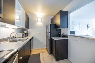 55 W Chestnut St, Chicago, IL 60610 - Photo 13