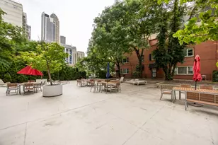 55 W Chestnut St, Chicago, IL 60610 - Photo 37