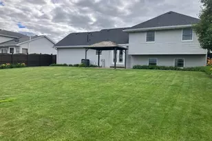 1606 Timberline Dr, Joliet, IL 60431 - Photo 25