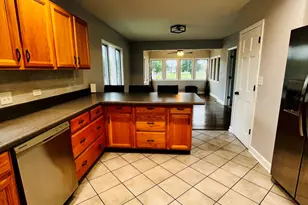 246 E 161st Pl, South Holland, IL 60473 - Photo 11