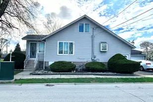 246 E 161st Pl, South Holland, IL 60473 - Photo 3