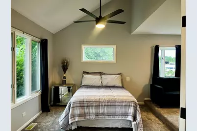 246 E 161st Place, South Holland, IL 60473 - Photo 5