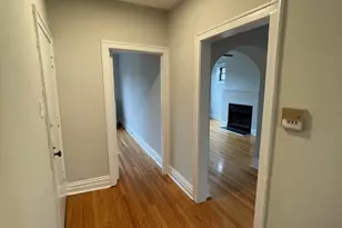 635 W Roscoe St, Chicago, IL 60657 - Photo 5