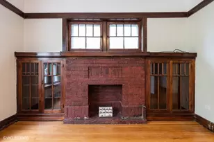 1253 W Byron St, Chicago, IL 60613 - Photo 3