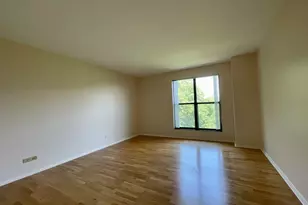 511 Aurora Ave, Naperville, IL 60540 - Photo 7