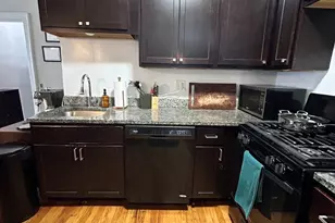 639 W Roscoe St, Chicago, IL 60657 - Photo 9