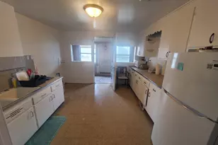 4158 W Wellington Ave, Chicago, IL 60641 - Photo 11