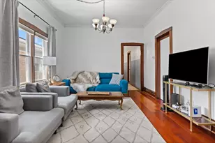 3020 N Francisco Ave, Chicago, IL 60618 - Photo 5