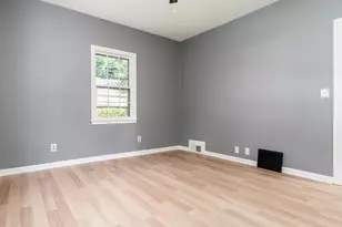 2807 Yonge St, Rockford, IL 61101 - Photo 25