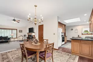 449 Arbor Ave, West Chicago, IL 60185 - Photo 7