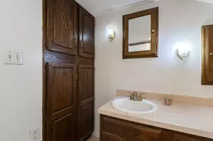 816 Paris Ave, Rockford, IL 61107 - Photo 25