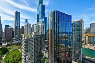 195 N Harbor Dr, Chicago, IL 60601 - Photo 21