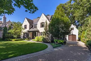 465 White Oak Dr, Naperville, IL 60540 - Photo 5