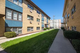 9211 S Cottage Grove Ave, Chicago, IL 60619 - Photo 1