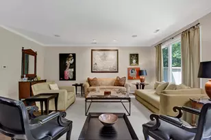1727 W Peterson Ave, Chicago, IL 60660 - Photo 11