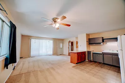 625 W Blue Street, Sheldon, IL 60966 - Photo 11