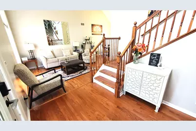 40W216 Chapman Court, Geneva, IL 60134 - Photo 5