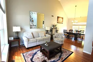 40W216 Chapman Ct, Geneva, IL 60134 - Photo 7