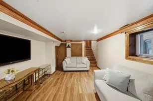 5725 N Artesian Ave, Chicago, IL 60659 - Photo 29