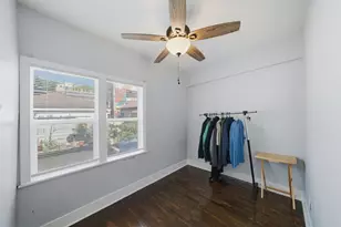5725 N Artesian Ave, Chicago, IL 60659 - Photo 23