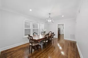 5725 N Artesian Ave, Chicago, IL 60659 - Photo 5